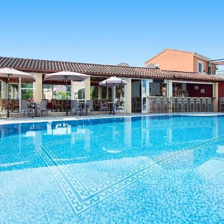 Asteraki Poolside Apartment By Dadovillas Acharavi  Bagian luar foto